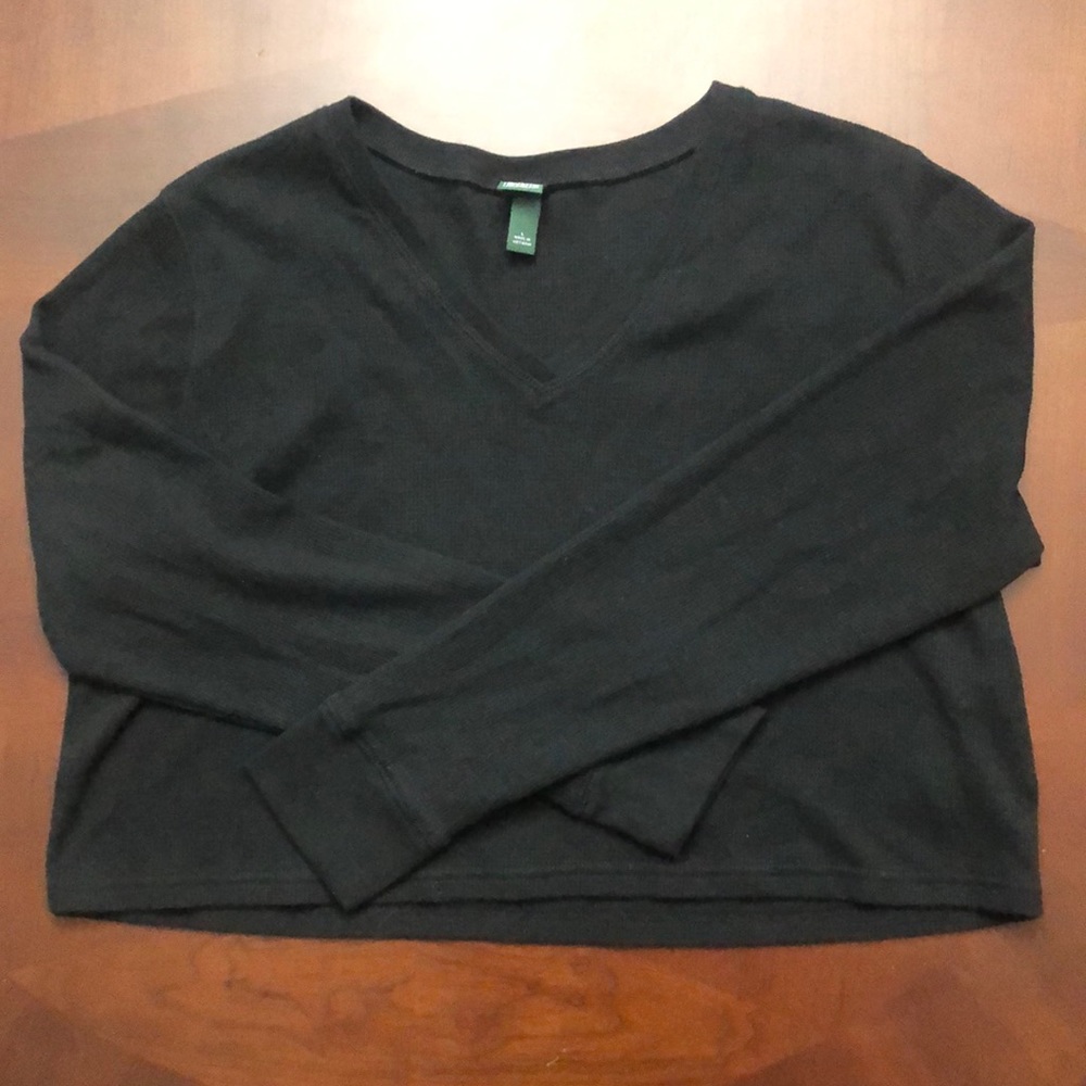 Cropped Long Sleeve Tee